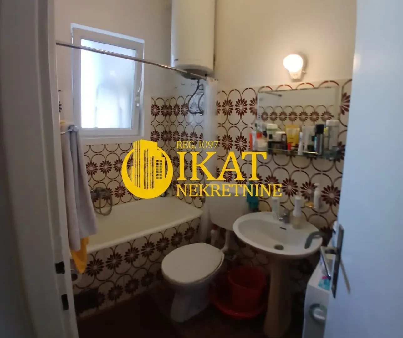 Prodaja, stan, 111m², Vračar Sve Podlokacije, Beograd