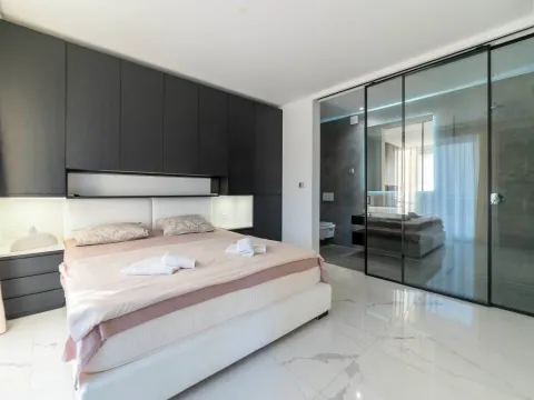 Sale, three bedroom apartment, 149m², Rafailovići, Budva - image 13
