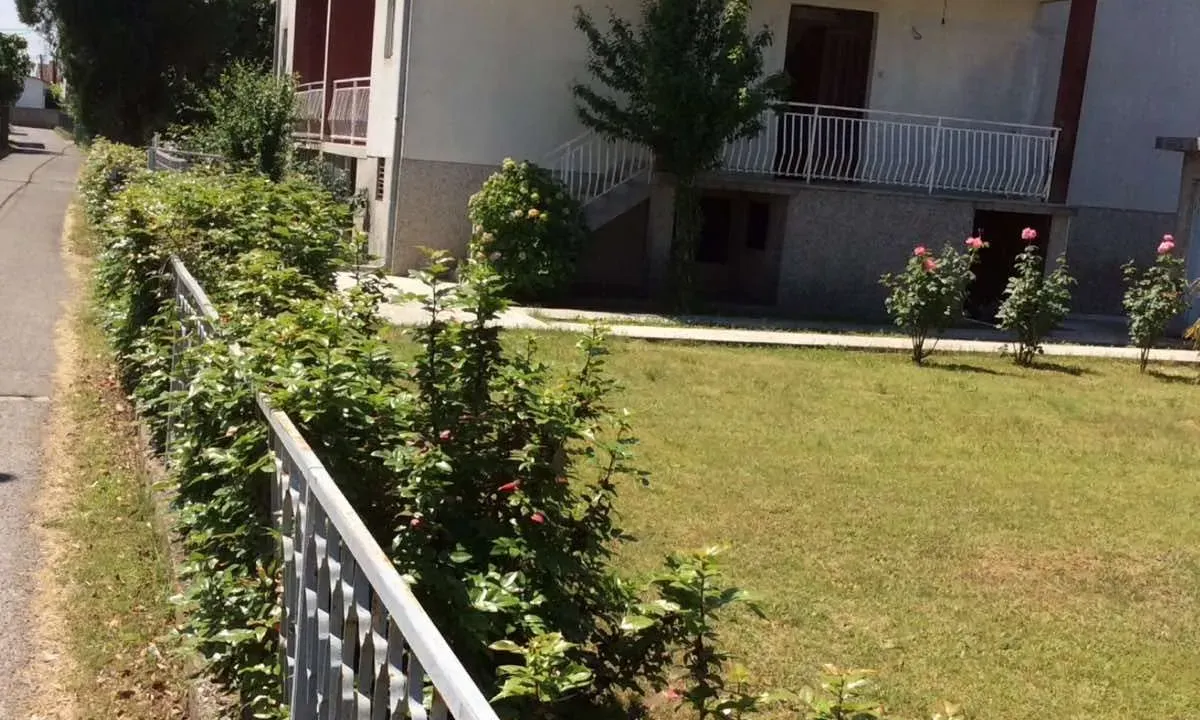 Prodaja, kuća, 214m², Podgorica, Crna Gora