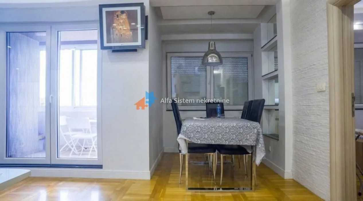 Rent, three bedroom apartment, 75m², Filmski Grad, Beograd