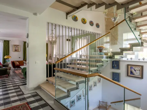 Rent, house, 587m², Dobrota, Kotor - image 9