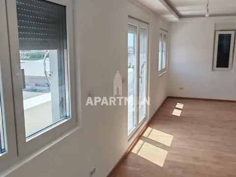 Prodaja, četvorosoban stan, 103m², Ledine, Beograd - image 4