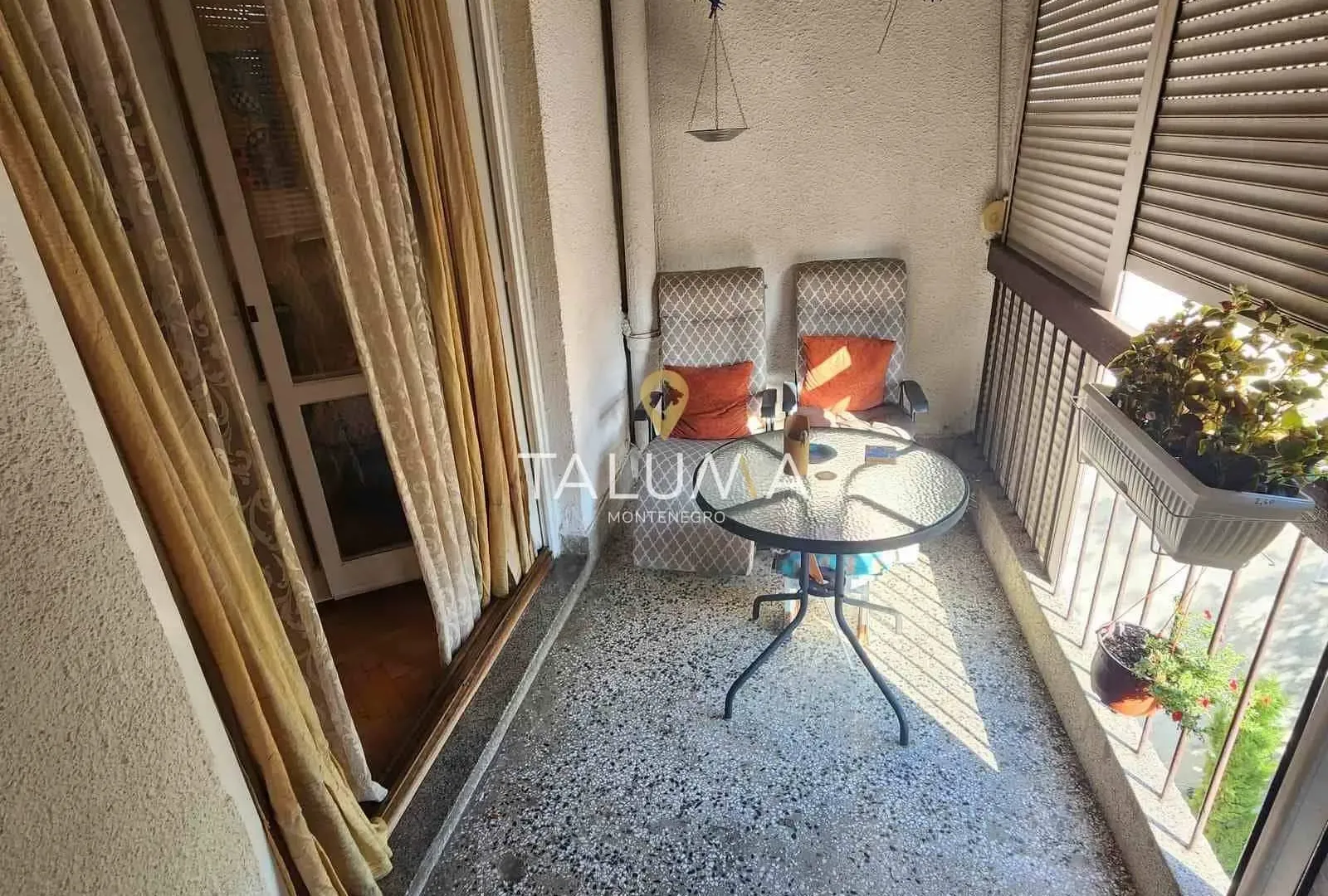 Prodaja, dvosoban stan, 80m², Stara Varoš, Podgorica