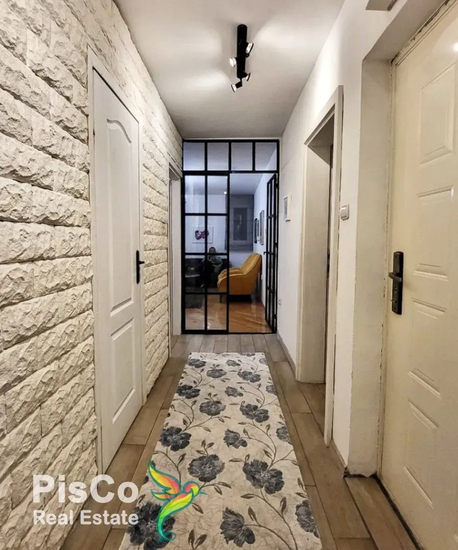 Rent, three bedroom apartment, 100m², Blok 5, Podgorica