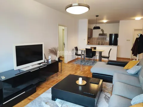 Izdavanje, trosoban stan, 75m², Hadzipopovac, Palilula Sve Podlokacije - image 4