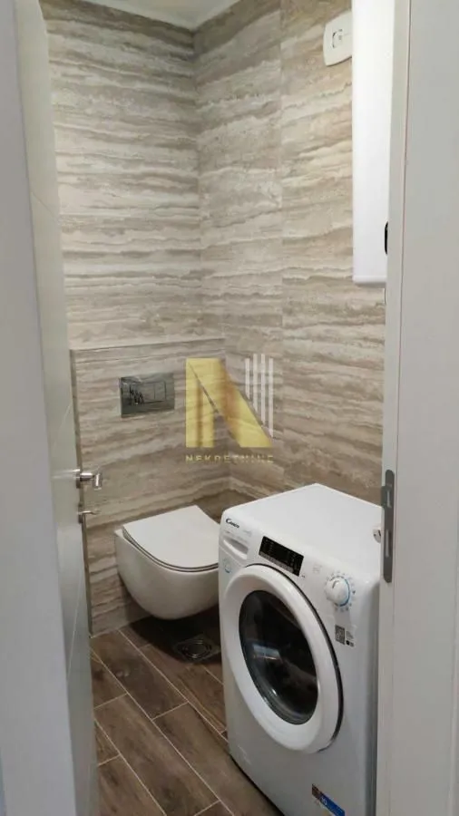Izdavanje, dvosoban stan, 42m², Petrovaradin, Novi Sad