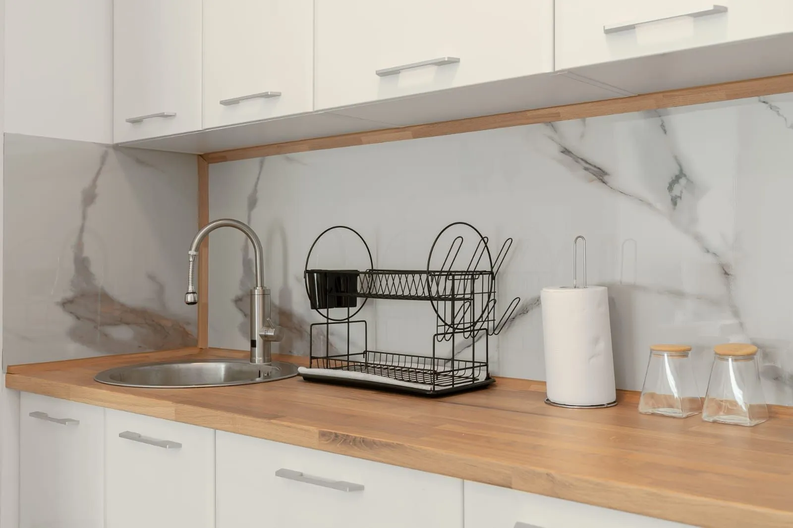 Izdavanje, jednosoban stan, 57m², Bečići, Budva