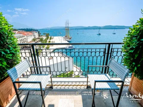 Prodaja, dvosoban stan, 136m², Porto Montenegro, Tivat - image 46