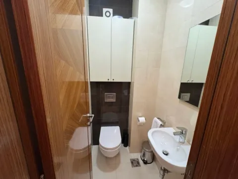 Prodaja, dvosoban stan, 74m², Centar, Podgorica - image 9