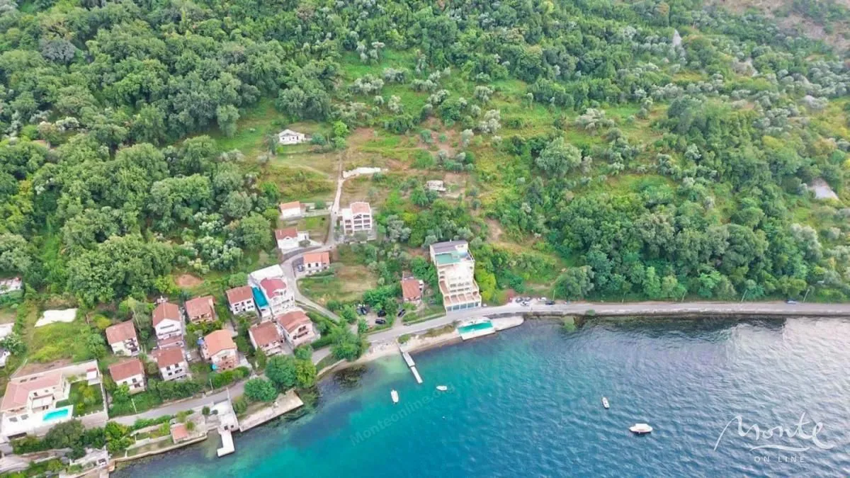 Sale, land lot, 928m², Stoliv, Kotor