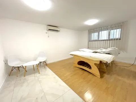 Izdavanje, poslovni prostor, 40m², Preko Morače, Podgorica - image 7