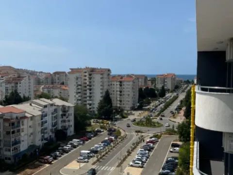 Prodaja, trosoban stan, 110m², Centar, Bar - image 12