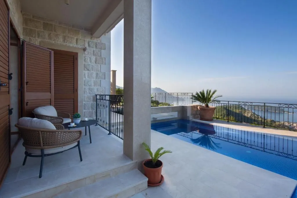 Sale, house, 320m², Lapčići, Budva