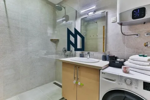 Prodaja, jednosoban stan, 57m², Centar, Budva - image 8
