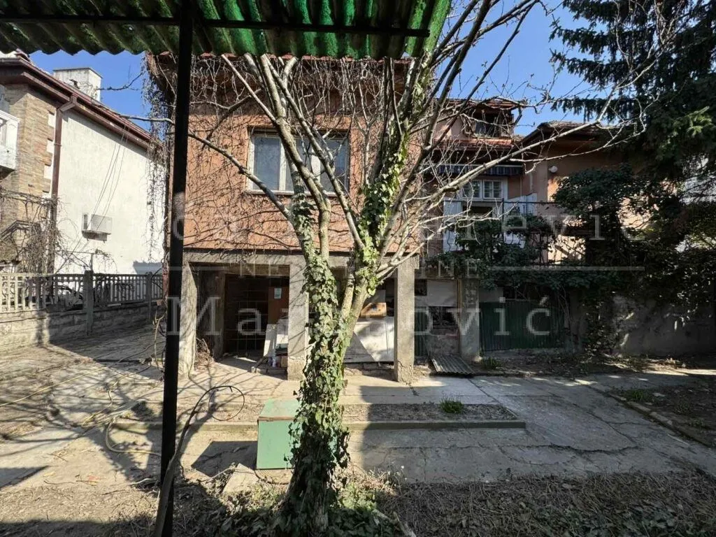 Prodaja, kuća, 133m², Profesorska Kolonija, Palilula Sve Podlokacije