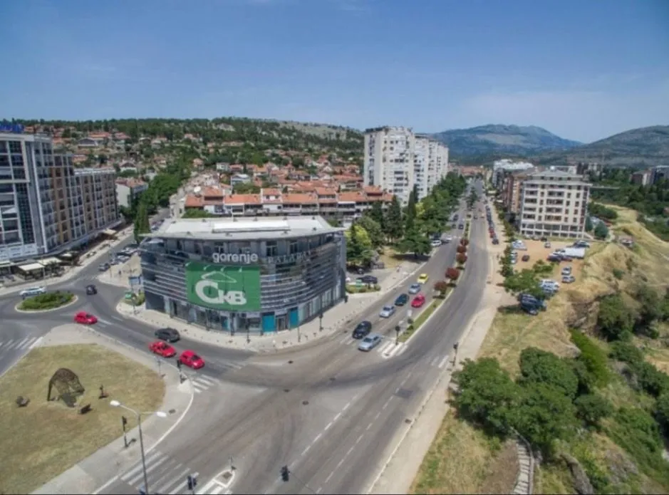 Rent, office space, 130m², Momišići, Podgorica