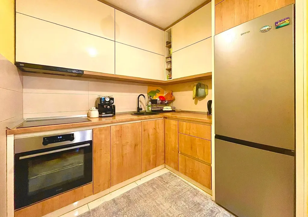 Izdavanje, jednosoban stan, 46m², City Kej, Podgorica
