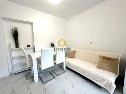 Prodaja, stan, 36m², Herceg Novi, Crna Gora - image 4