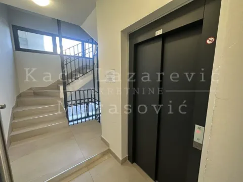 Rent, one bedroom apartment, 47m², Stari Grad, Beograd - image 15