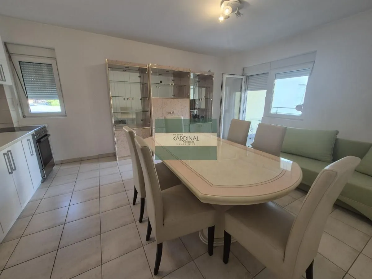 Rent, three bedroom apartment, 79m², Centar, Jagodina