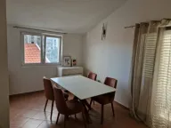 Rent, two bedroom apartment, 72m², Tivat, Crna Gora - image 11