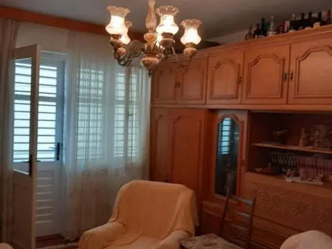 Prodaja, kuća, 160m², Igalo, Herceg Novi - image 9