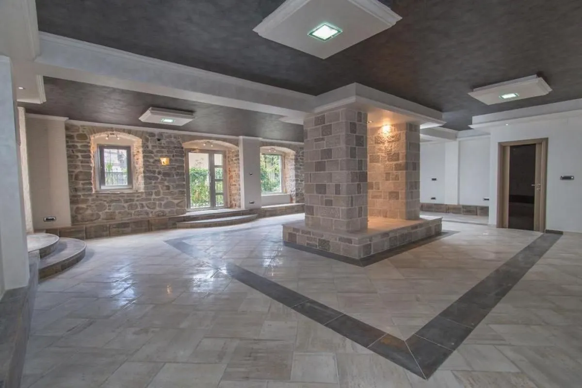 Sale, office space, 100m², Stari Grad, Herceg Novi