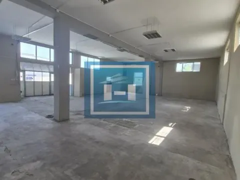 Rent, office space, 360m², Zmič, Paraćin - image 8