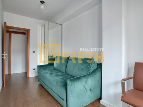 Izdavanje, dvosoban stan, 90m², Centar, Podgorica - image 10