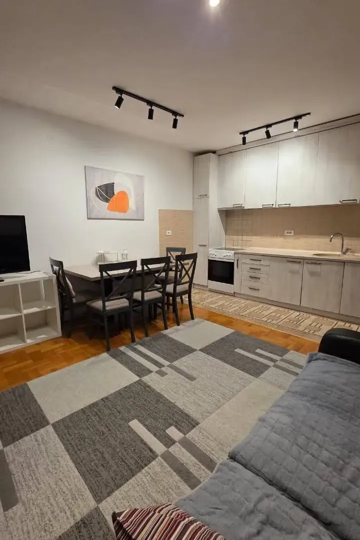 Prodaja, dvosoban stan, 66m², Stari Aerodrom, Podgorica