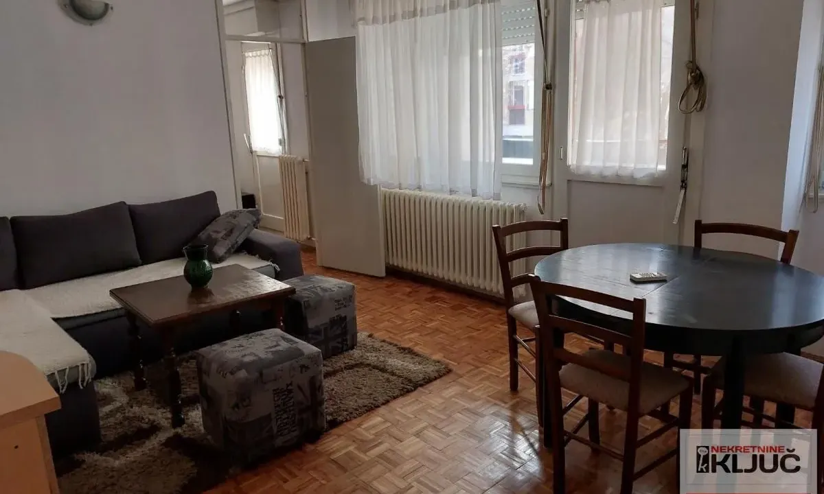 Izdavanje, jednosoban stan, 44m², Novo naselje, Novi Sad