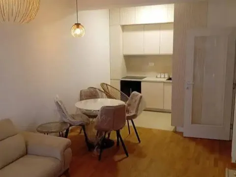 Prodaja, jednosoban stan, 45m², Zabjelo, Podgorica - image 7