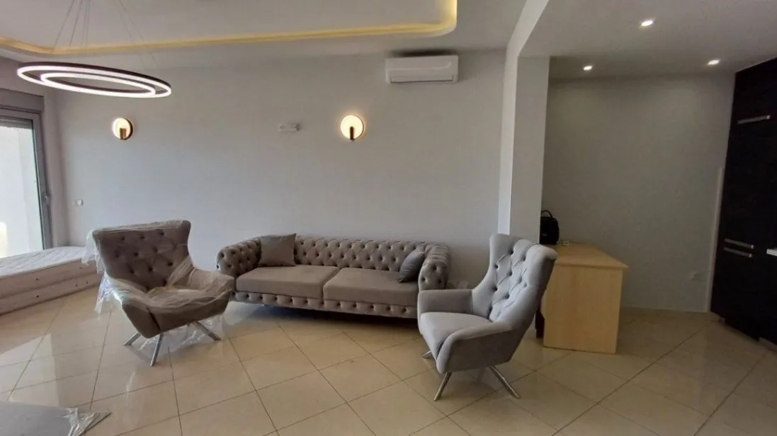 Prodaja, jednosoban stan, 82m², Pinješ, Ulcinj