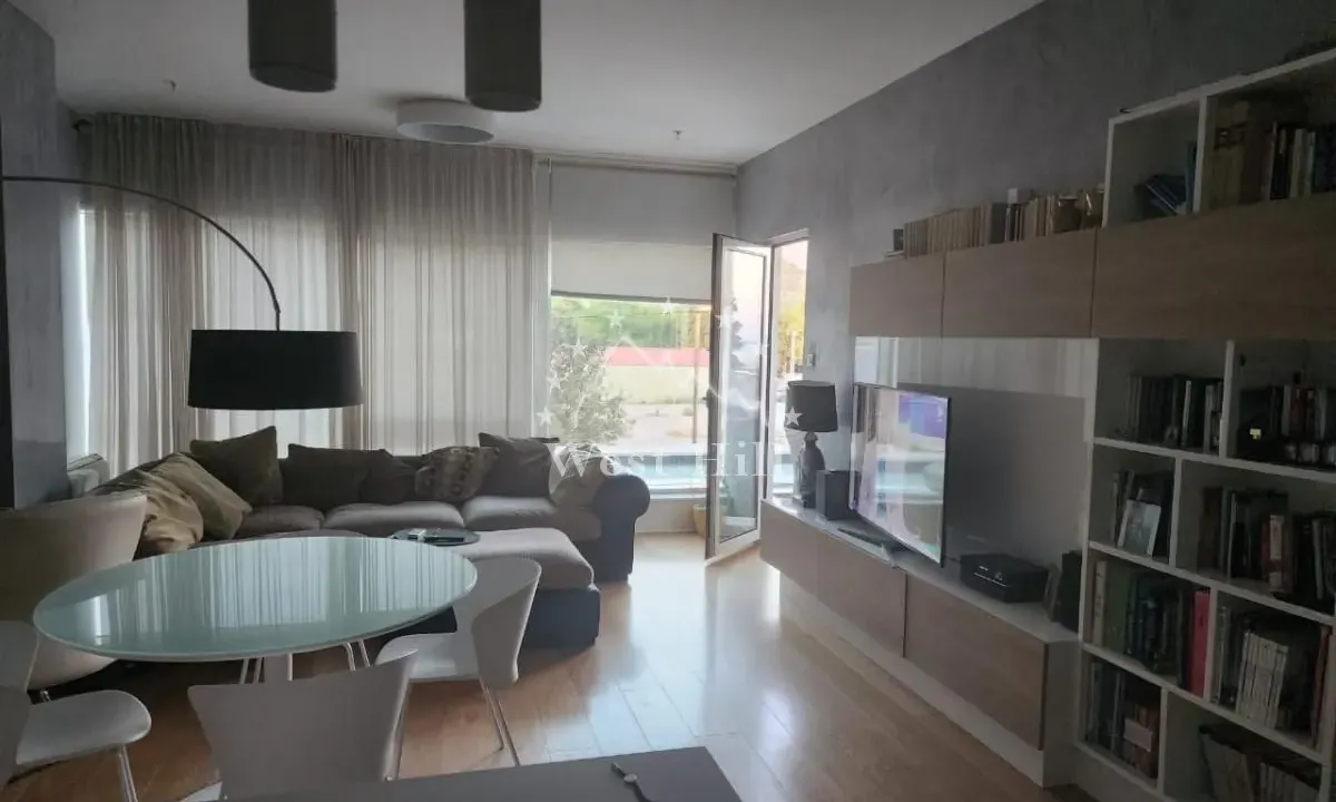 Prodaja, dvosoban stan, 87m², Budva, Crna Gora