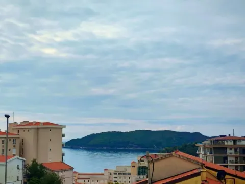 Sale, one bedroom apartment, 52m², Bečići, Budva - image 10