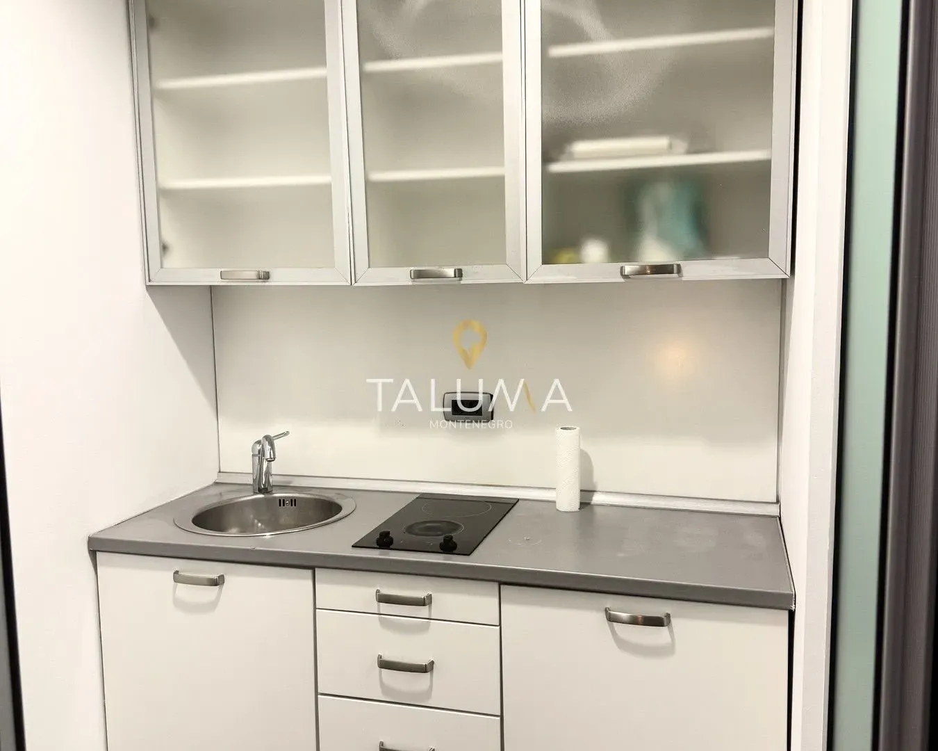 Sale, office space, 80m², Preko Morače, Podgorica
