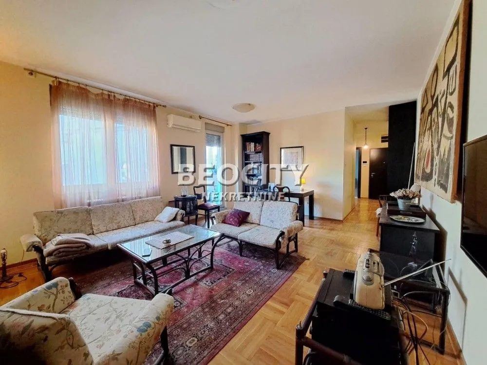 Prodaja, stan, 70m², Čubura, Beograd