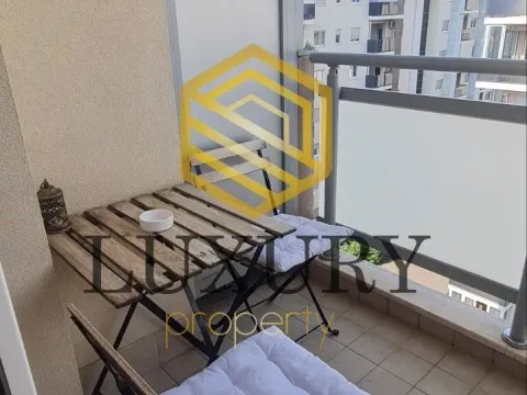 Izdavanje, garsonjera, 33m², City Kvart, Podgorica - image 12