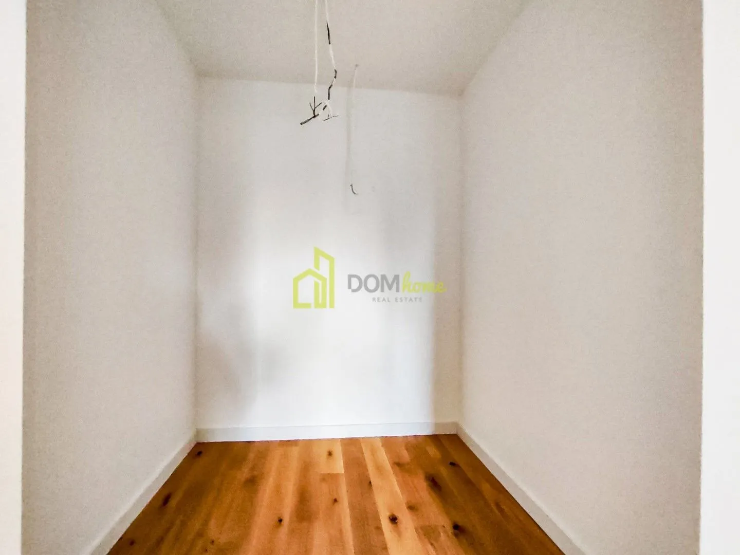 Prodaja, trosoban stan, 137m², Centar, Podgorica