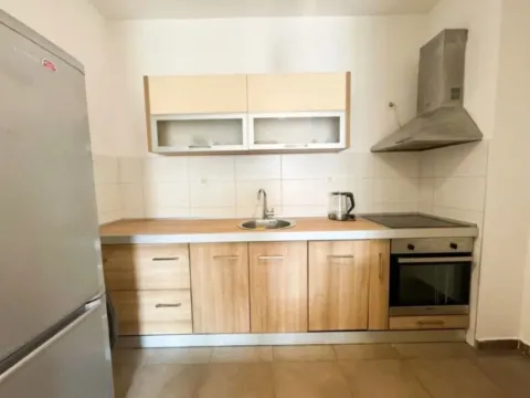 Izdavanje, dvosoban stan, 75m², City Kvart, Podgorica - image 3