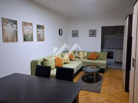 Izdavanje, dvosoban stan, 42m², Sajam, Novi Sad Sve Podlokacije - image 2