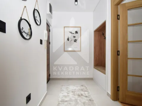 Rent, two bedroom apartment, 65m², Gintaš, Podgorica - image 12