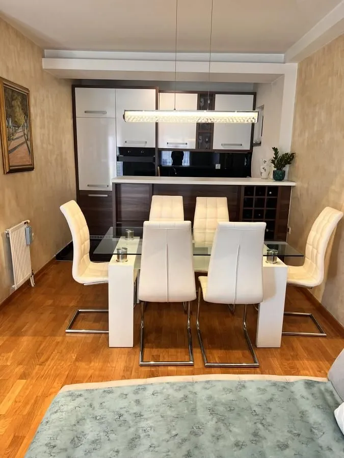 Prodaja, dvosoban stan, 57m², Nova Detelinara, Novi Sad Sve Podlokacije