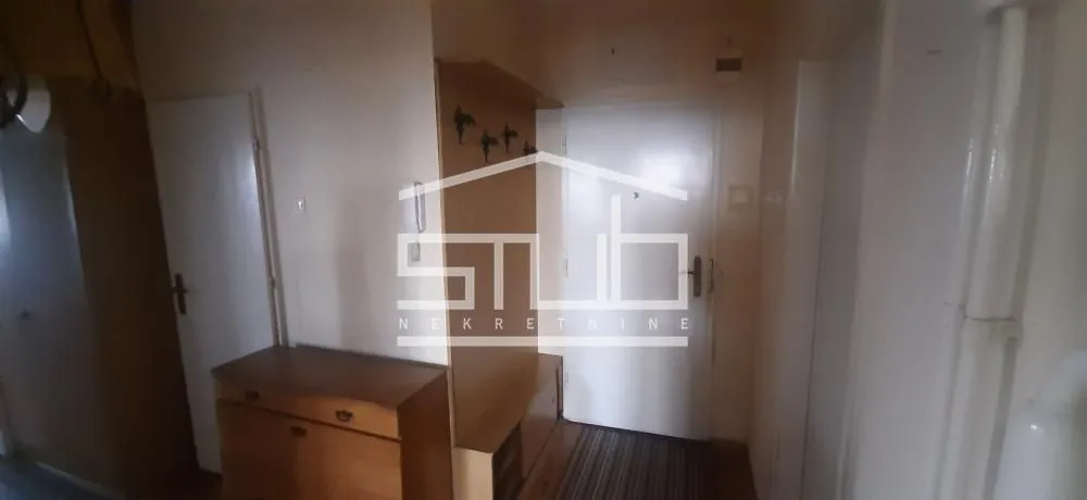 Prodaja, trosoban stan, 60m², Savski Venac, Beograd