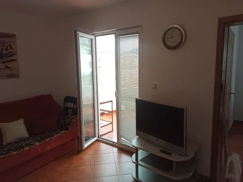 Rent, house, 150m², Dobre Vode, Bar - image 5