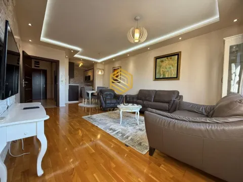 Izdavanje, jednosoban stan, 90m², Preko Morače, Podgorica - image 1