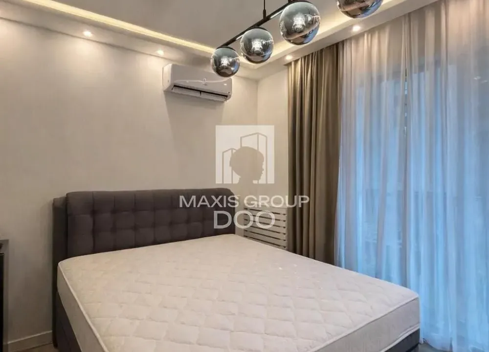 Sale, one bedroom apartment, 35m², Savski Venac, Beograd