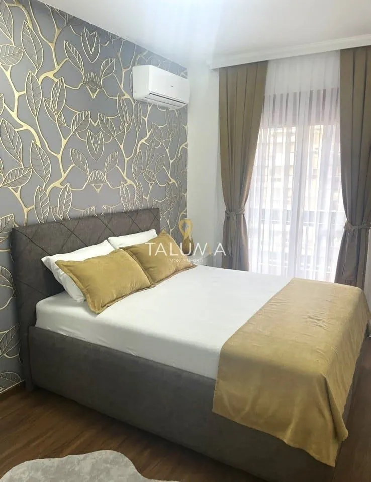 Rent, two bedroom apartment, 69m², City Kvart, Podgorica