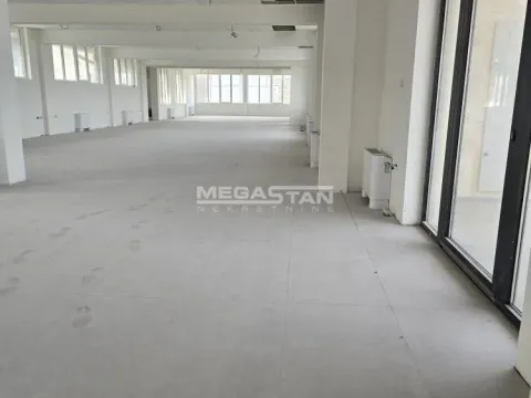 Rent, office space, 1200m², Čukarica, Beograd - image 8