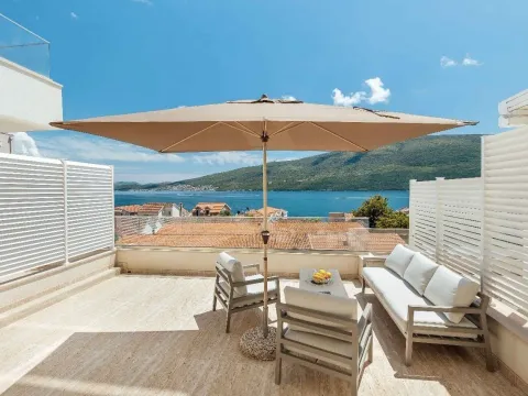 Sale, two bedroom apartment, 120m², Baošići, Herceg Novi - image 8